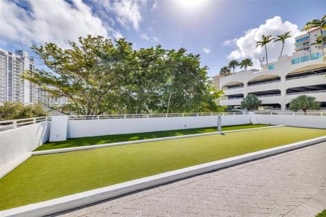 3015 N Ocean Boulevard Fort Lauderdale FL 33308