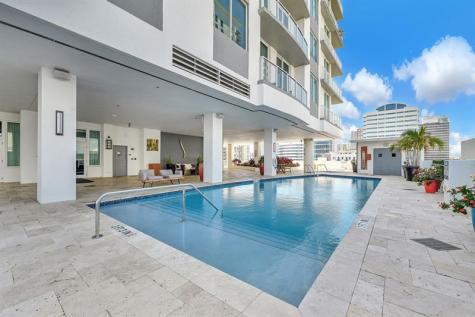 315 NE 3rd Avenue Fort Lauderdale FL 33301
