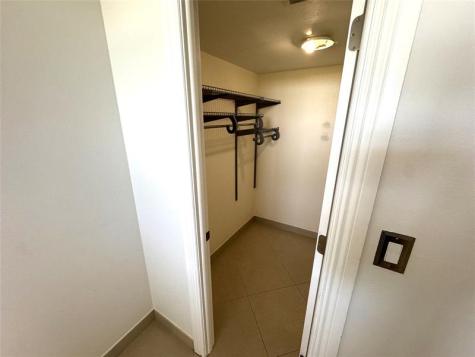 4800 Bayview Drive Fort Lauderdale FL 33308