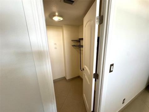 4800 Bayview Drive Fort Lauderdale FL 33308