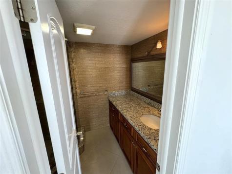 4800 Bayview Drive Fort Lauderdale FL 33308