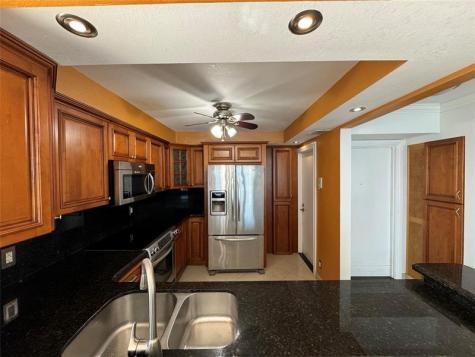 4800 Bayview Drive Fort Lauderdale FL 33308