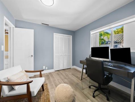 1524 SE 12th Street Fort Lauderdale FL 33316