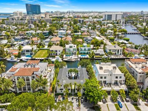 1524 SE 12th Street Fort Lauderdale FL 33316