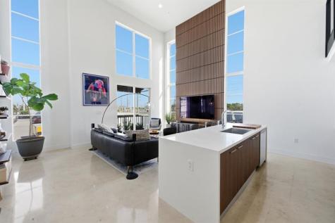 410 NE 36th Street Oakland Park FL 33334