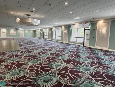 710 Flanders O Delray Beach FL 33484