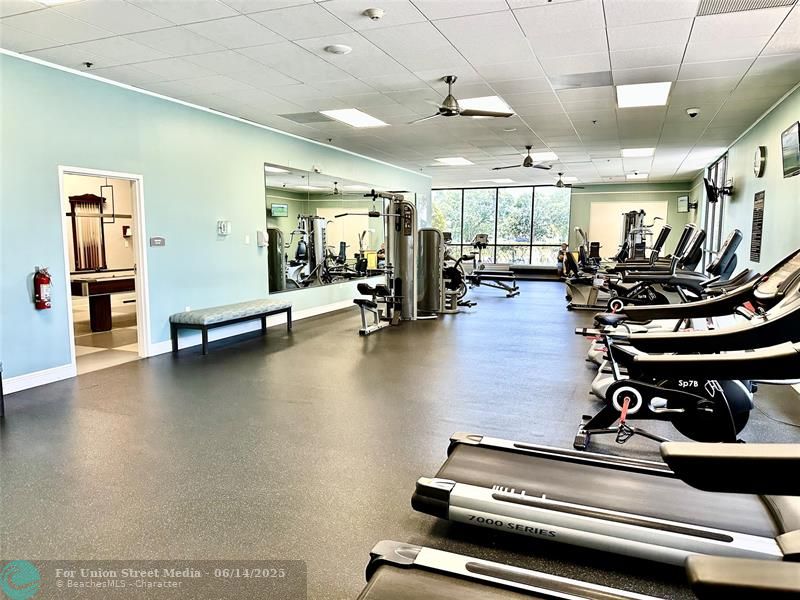 710 Flanders O Delray Beach FL 33484