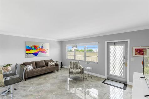 487 Grantham F Deerfield Beach FL 33442