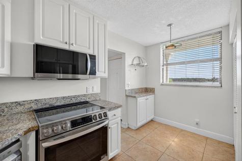 115 Lake Emerald Drive Oakland Park FL 33309