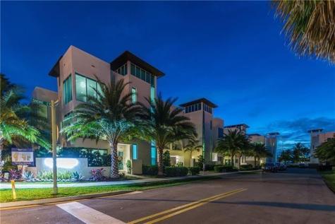 246 Shore Court Lauderdale By The Sea FL 33308