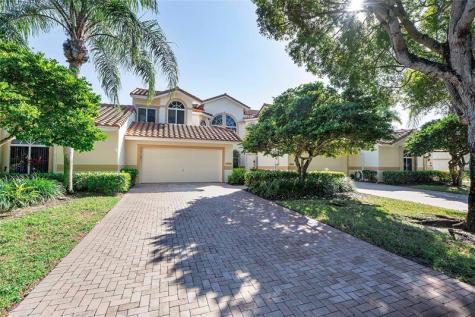576 W Palm Aire Drive Pompano Beach FL 33069