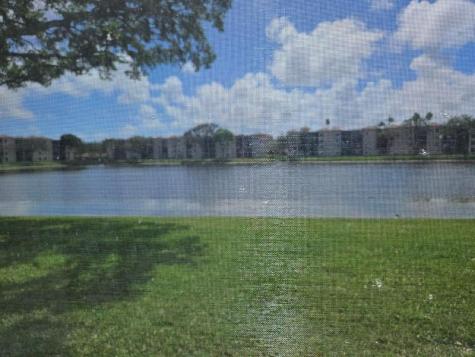 6065 Pointe Regal Circle Delray Beach FL 33484