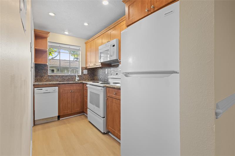 1965 SE 5th Court Pompano Beach FL 33060