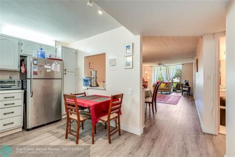 8930 S Hollybrook Boulevard Pembroke Pines FL 33025