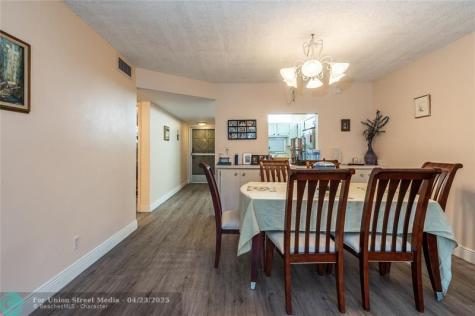 8930 S Hollybrook Boulevard Pembroke Pines FL 33025