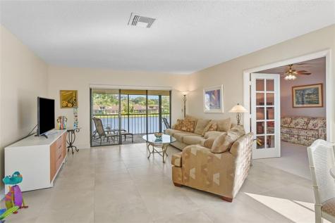 21827 Arriba Real Boca Raton FL 33433