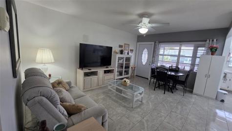 5300 Washington Street Hollywood FL 33021