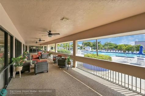 10101 Sunrise Lakes Boulevard Sunrise FL 33322