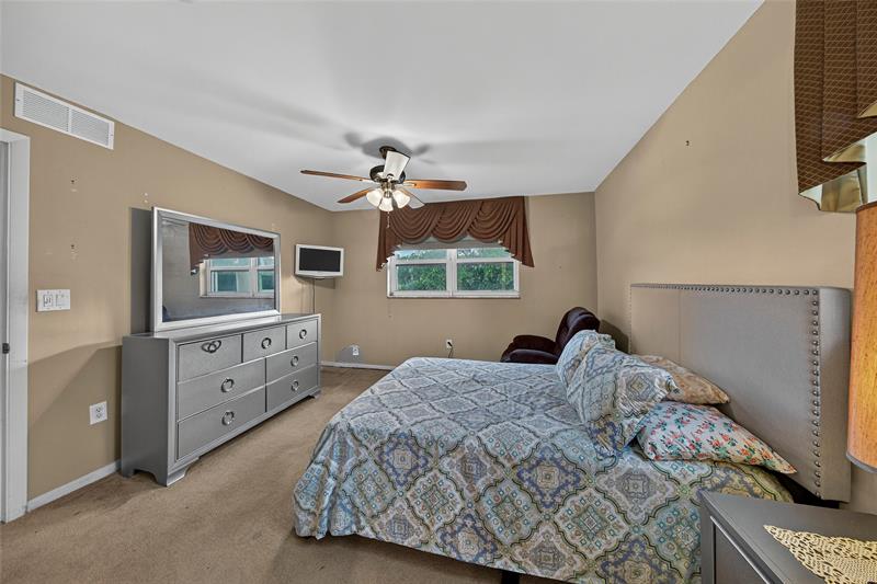 2900 N Pine Island Road Sunrise FL 33322