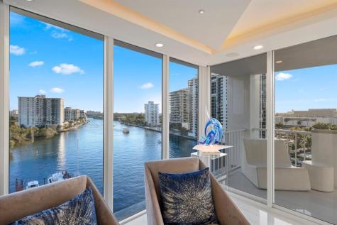 2800 E Sunrise Boulevard Fort Lauderdale FL 33304