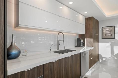 2800 E Sunrise Boulevard Fort Lauderdale FL 33304