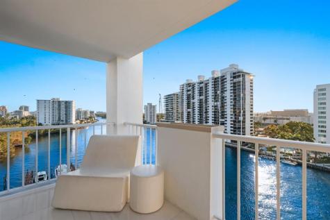 2800 E Sunrise Boulevard Fort Lauderdale FL 33304