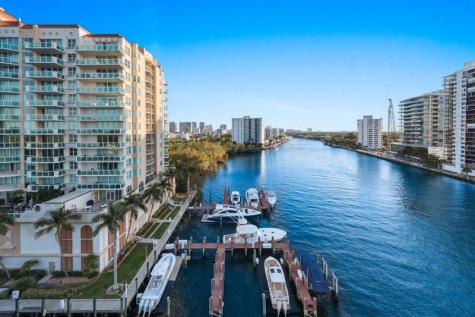 2800 E Sunrise Boulevard Fort Lauderdale FL 33304