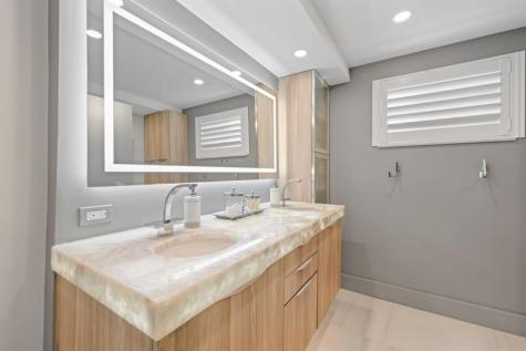 2800 E Sunrise Boulevard Fort Lauderdale FL 33304