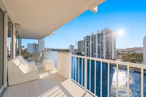 2800 E Sunrise Boulevard Fort Lauderdale FL 33304
