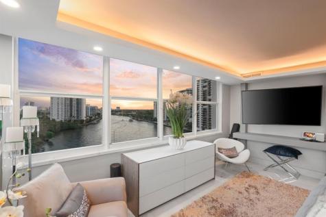 2800 E Sunrise Boulevard Fort Lauderdale FL 33304
