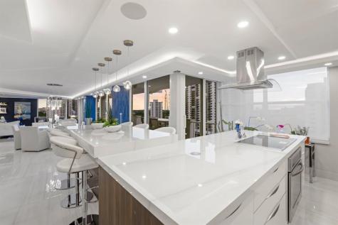 2800 E Sunrise Boulevard Fort Lauderdale FL 33304