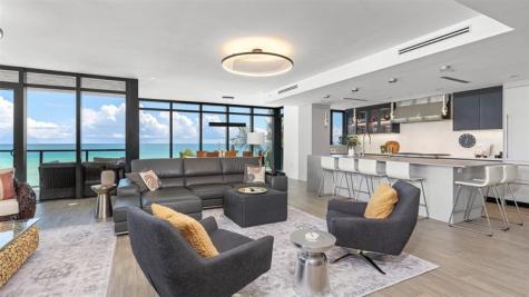 2205 S Surf Road Hollywood FL 33019