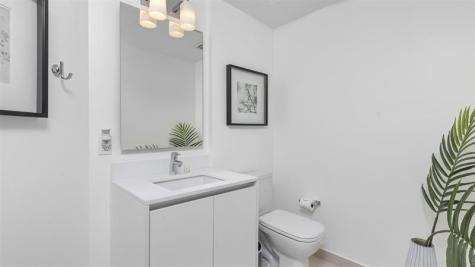 2205 S Surf Road Hollywood FL 33019