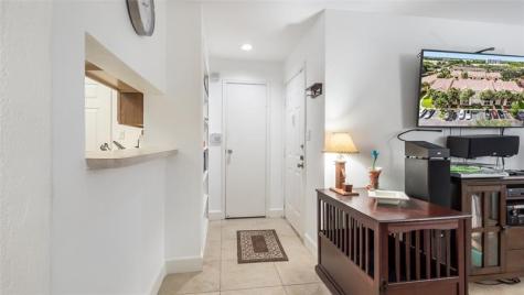 733 Riverside Drive Coral Springs FL 33071