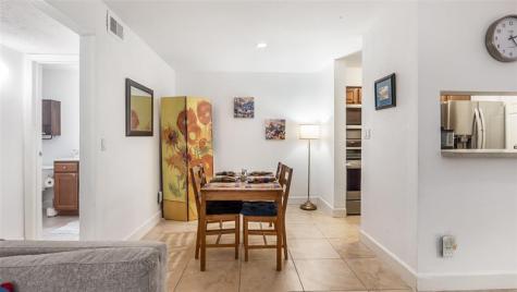 733 Riverside Drive Coral Springs FL 33071