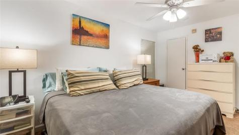 733 Riverside Drive Coral Springs FL 33071