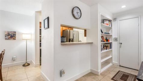 733 Riverside Drive Coral Springs FL 33071