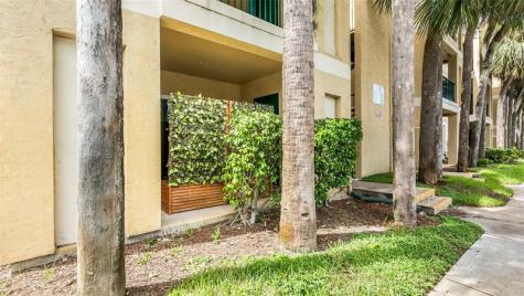 733 Riverside Drive Coral Springs FL 33071