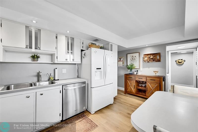 4020 W Palm Aire Drive Pompano Beach FL 33069