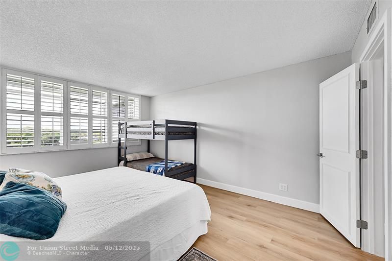 4020 W Palm Aire Drive Pompano Beach FL 33069