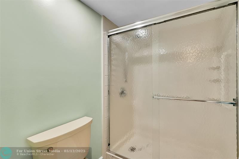 4020 W Palm Aire Drive Pompano Beach FL 33069