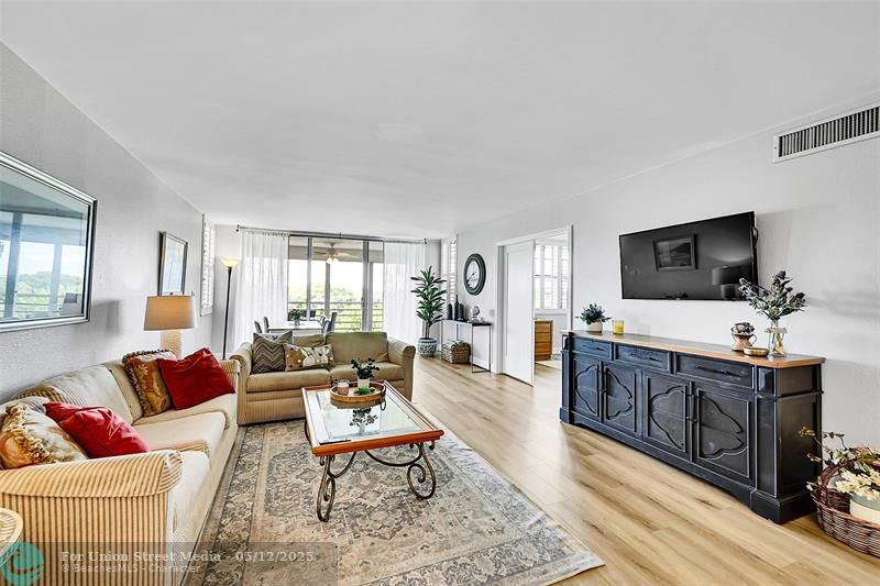 4020 W Palm Aire Drive Pompano Beach FL 33069