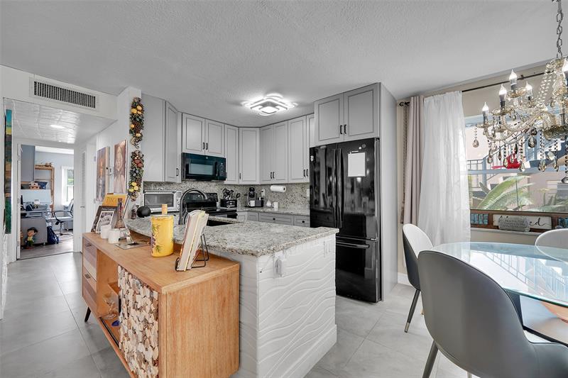 163 Flanders D Delray Beach FL 33484