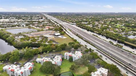 9451 Evergreen Place Davie FL 33324