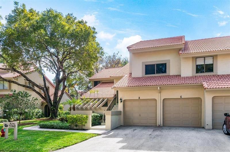 5560 Coach House Circle Boca Raton FL 33486
