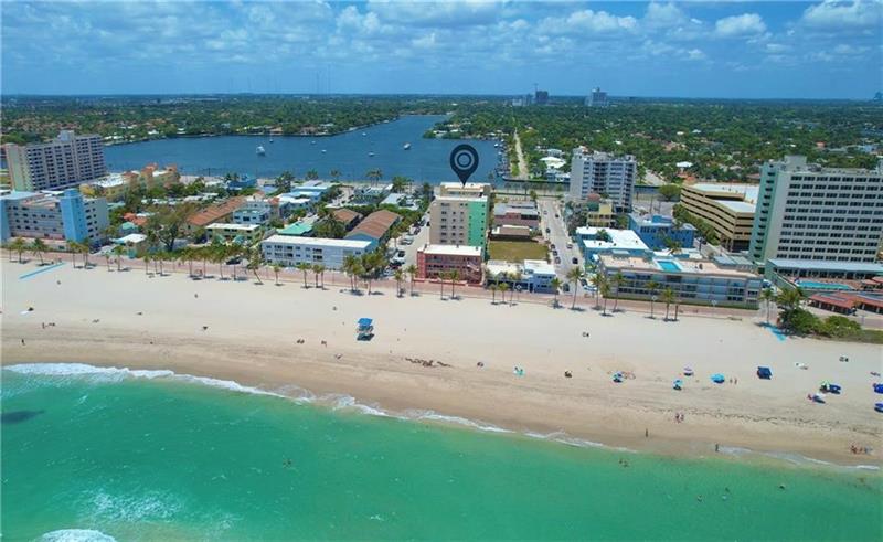 320 S Surf Road Hollywood FL 33019