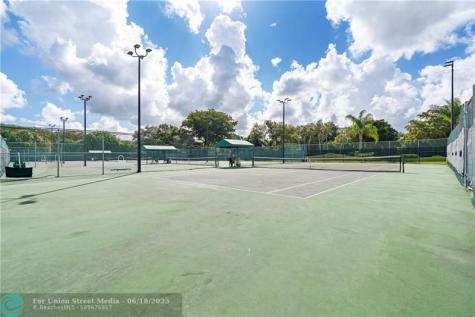 4047 NW 22nd Street Coconut Creek FL 33066