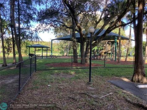 4047 NW 22nd Street Coconut Creek FL 33066