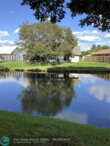4047 NW 22nd Street Coconut Creek FL 33066
