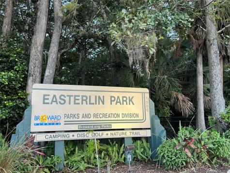 117 Royal Park Drive Oakland Park FL 33309